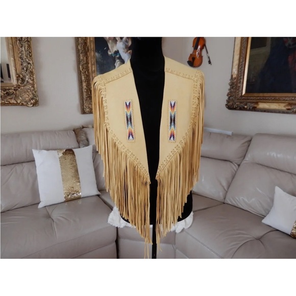 VTG.BEADED BUCKSKIN DEARSKIN NATIVE AMERICAN INDIAN CEREMONIAL MAIDEN STYLE VEST - Picture 3 of 11
